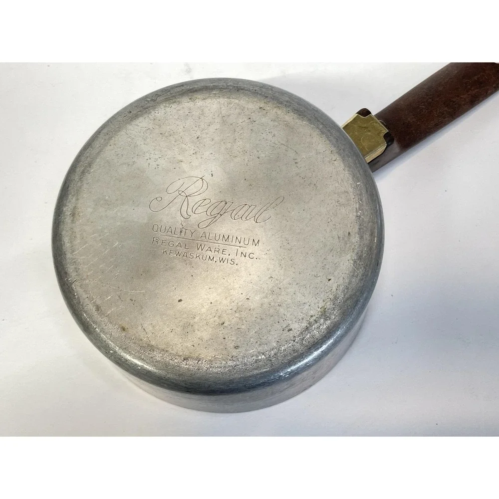 Vintage Regal Ware Quality Aluminum 6